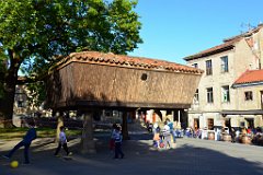 42 Aviles, casa asturiana